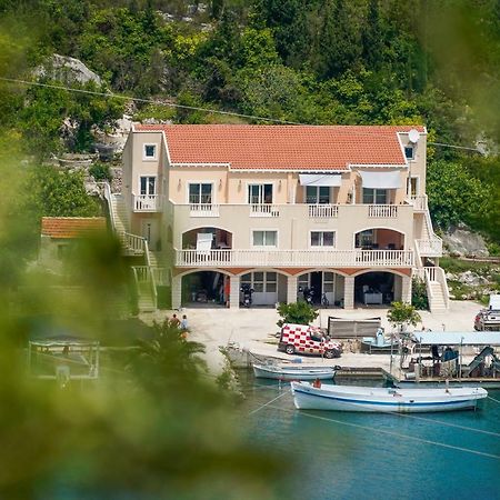 Apartmani Ponta Ston Eksteriør bilde