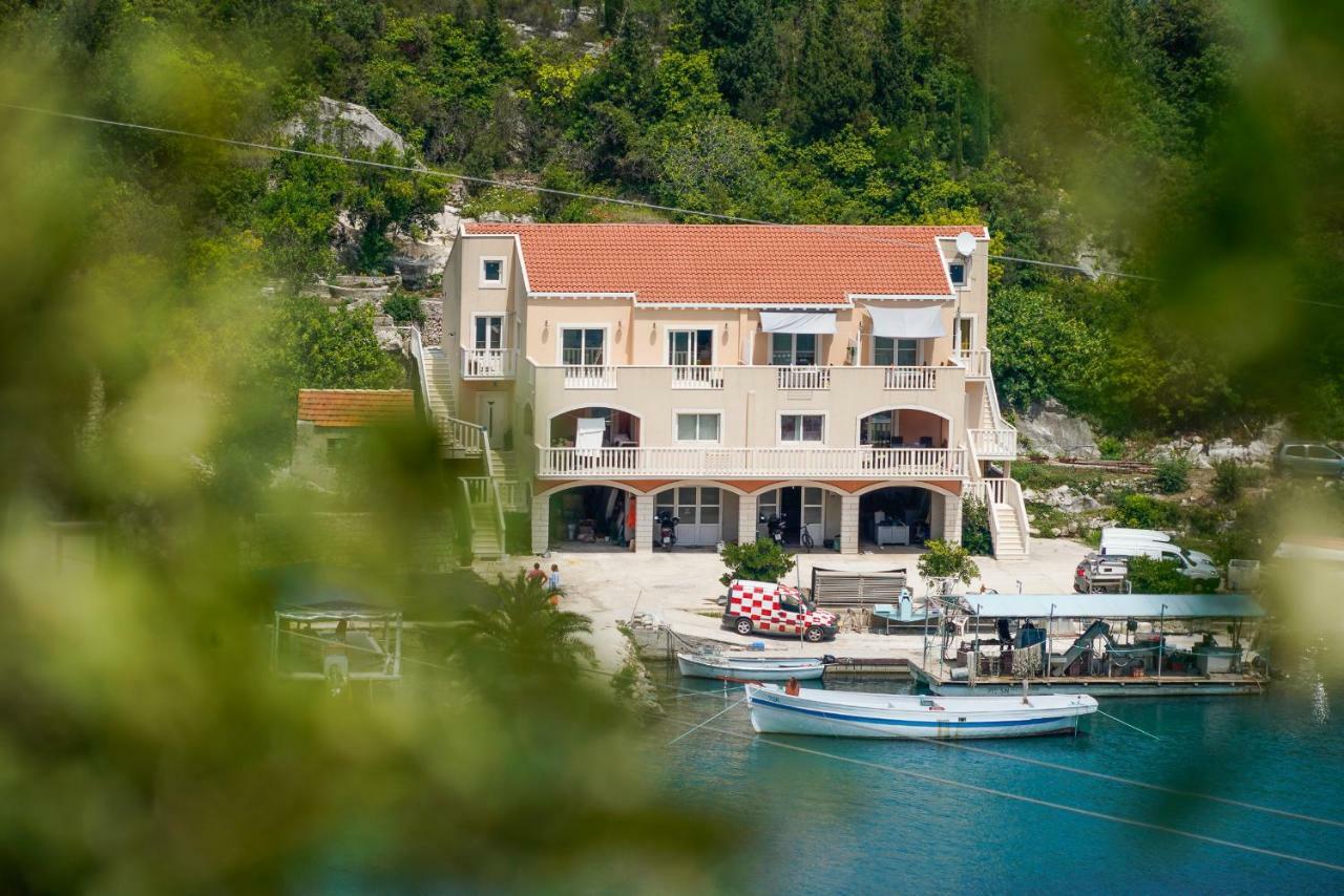 Apartmani Ponta Ston Eksteriør bilde